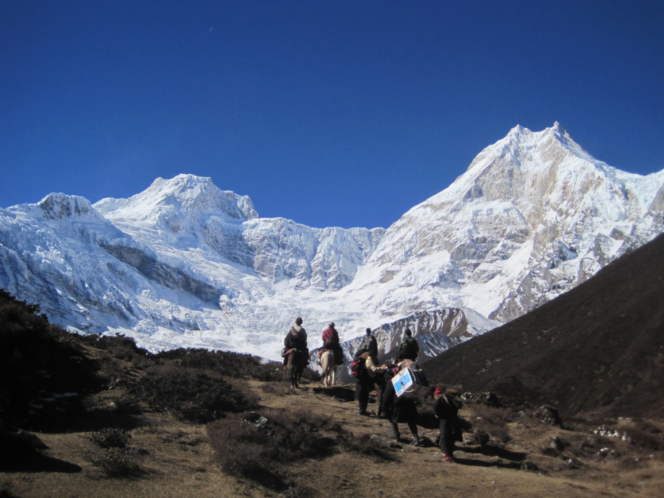 Manaslu Circuit Trek – 14 Days